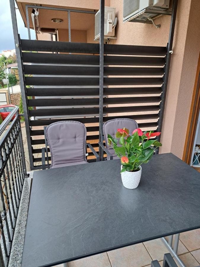 Apartman Blue Цриквеница Экстерьер фото