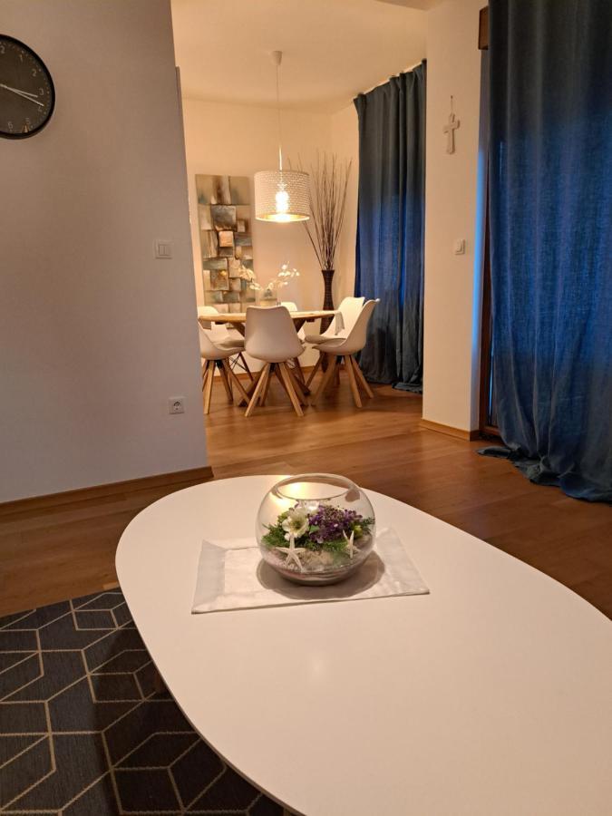 Apartman Blue Цриквеница Экстерьер фото
